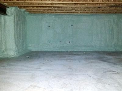 insulating crawlspace with spray foam